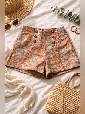 Easy Clothes Floral Jacquard High Waist Shorts Medium Gold Buttons